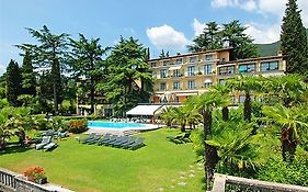Hotel Villa Capri Gardone